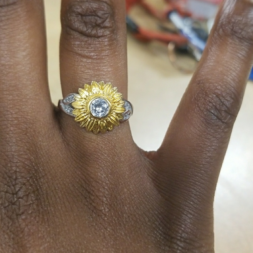 Sunflower ring